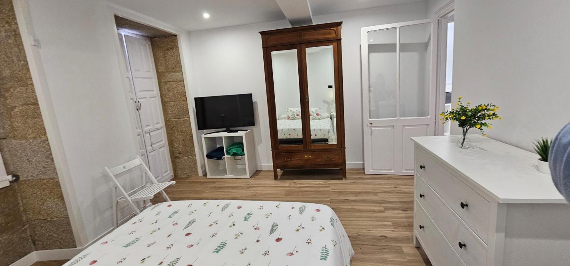 Apartamentos En El Centro - Plaza De Amboage - Wifi Ferrol Exterior foto
